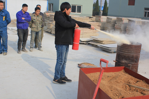 1543049564101903.jpg 4.jpg